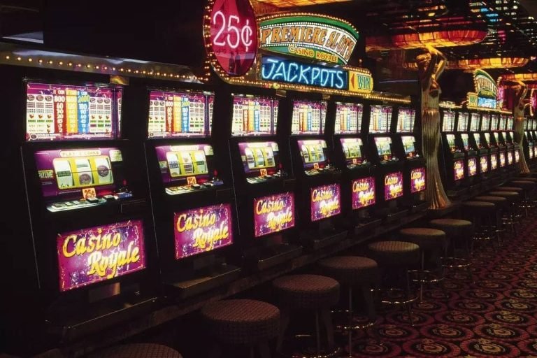 Người chơi Việt Nam chơi bingo online tại x88200 trên điện thoại di động